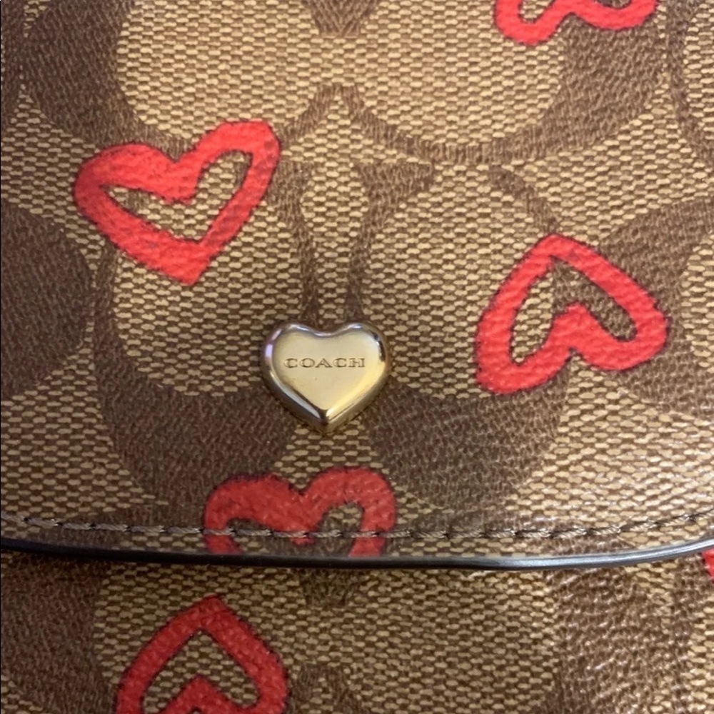 New Signature Coach hearts bag - Picture 2 of 8